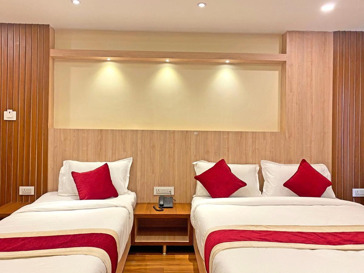Hotel Nilakantha Pvt. Ltd Katmandu Kültér fotó