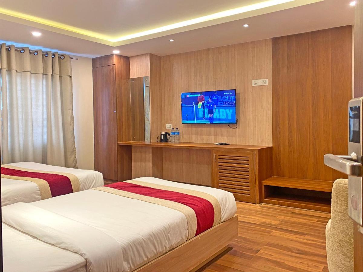 Hotel Nilakantha Pvt. Ltd Katmandu Kültér fotó