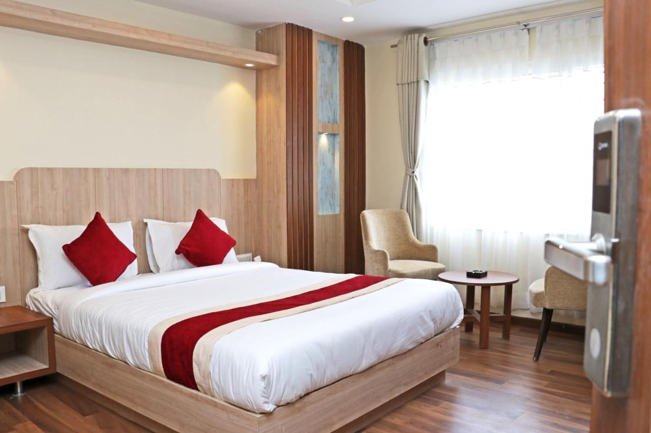 Hotel Nilakantha Pvt. Ltd Katmandu Kültér fotó