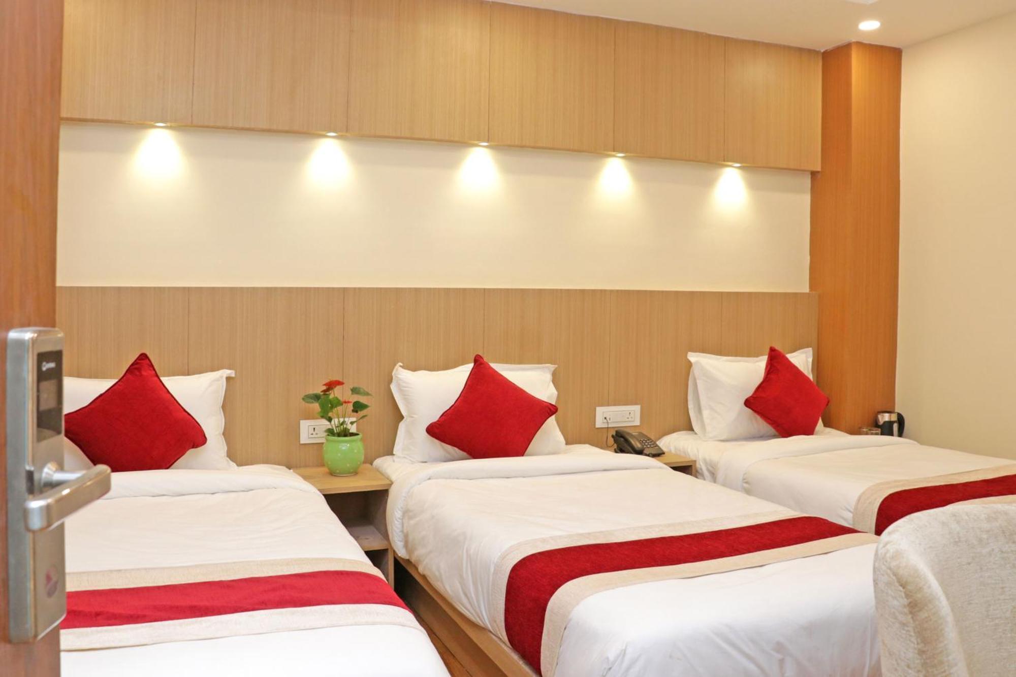Hotel Nilakantha Pvt. Ltd Katmandu Kültér fotó